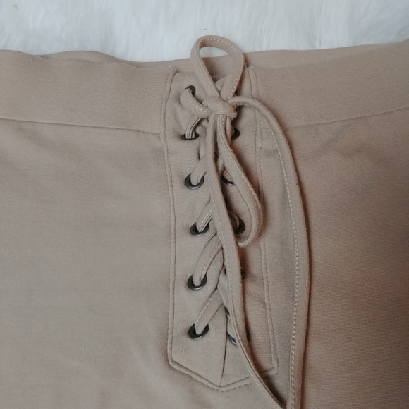 Forever 21 tan Skirt - Picture 2 of 8
